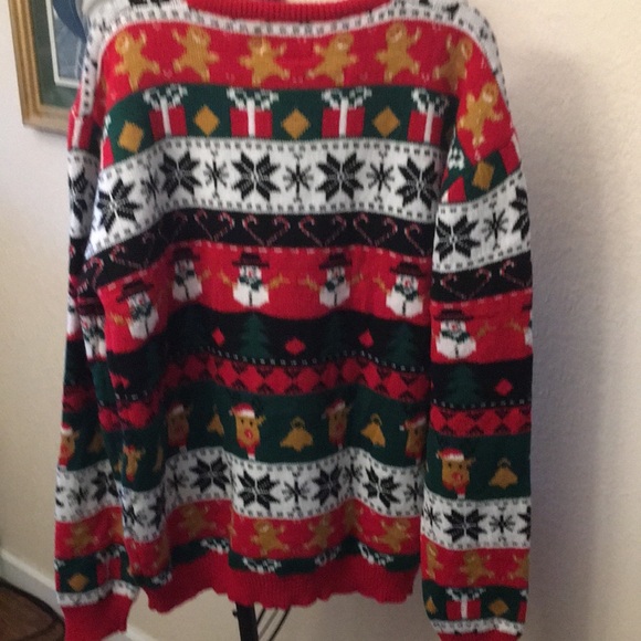 Festive Red Sweater - Picture 6 of 7